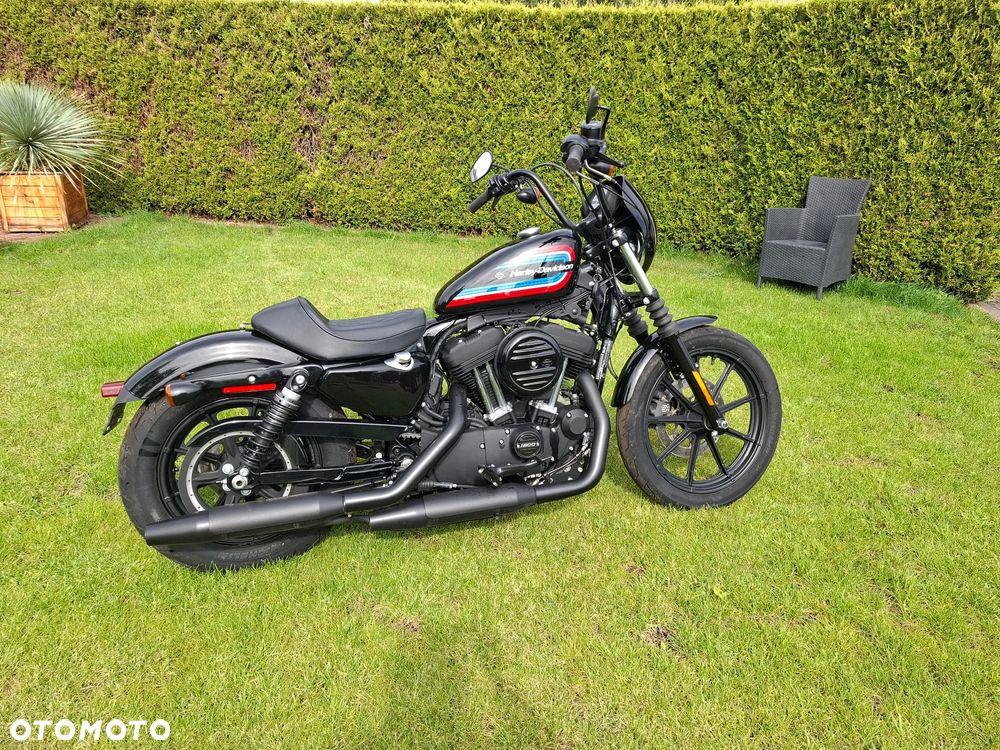 Harley-Davidson Sportster Custom 1200C - 5