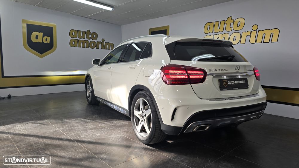 Mercedes-Benz GLA 220 d AMG Line - 12