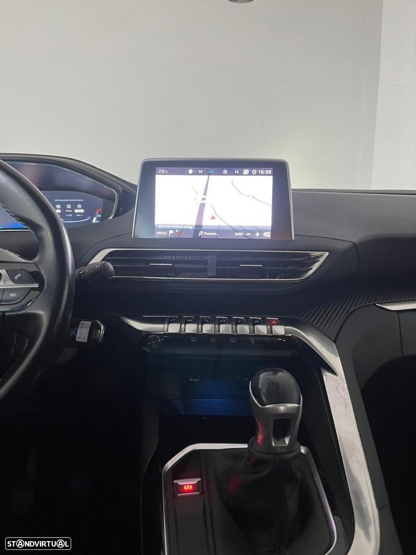 Peugeot 5008 1.2 PureTech Active Pack - 9