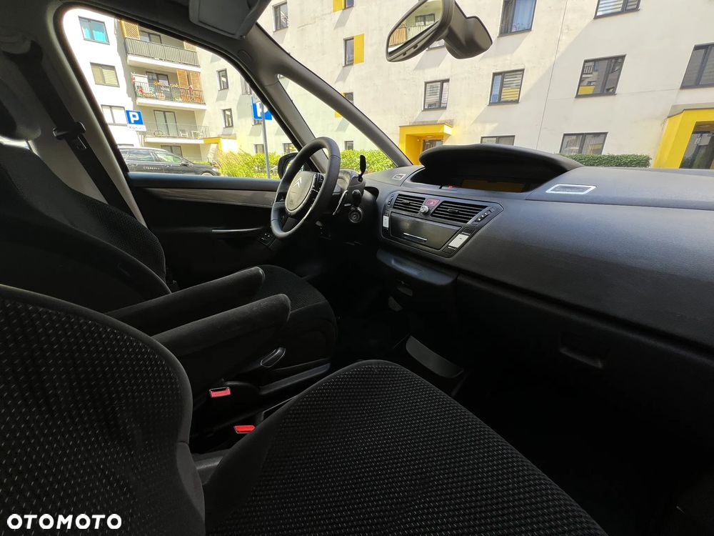 Citroën C4 Picasso - 6