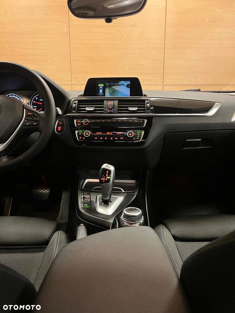 BMW Seria 1 118i GPF Sport Line - 13