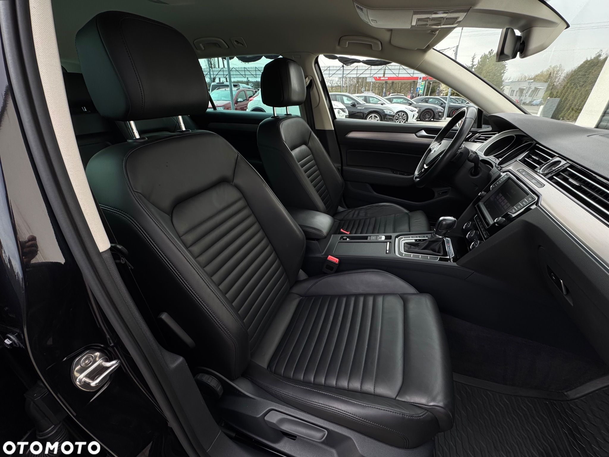 Volkswagen Passat Variant 2.0 TDI SCR 4Motion DSG (BMT) Highline - 27
