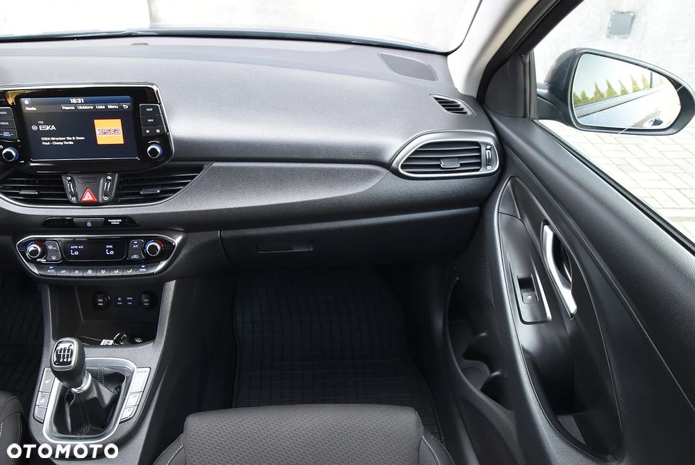 Hyundai i30 1.6 CRDI Prime - 18