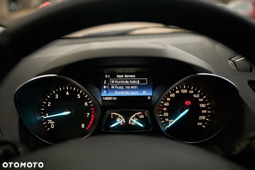 Ford Kuga 1.5 EcoBoost 2x4 Titanium - 31