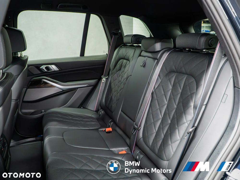 BMW X5 xDrive40i - 24