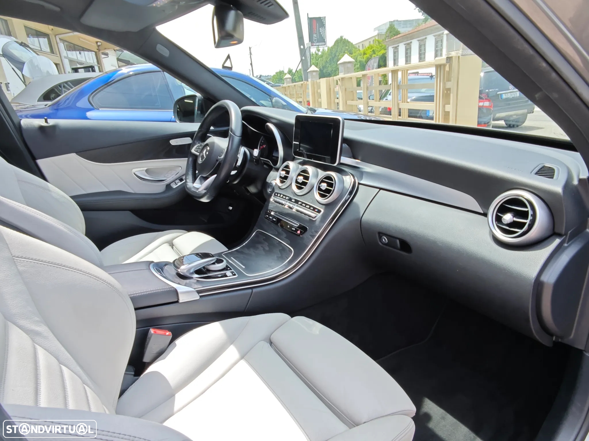 Mercedes-Benz C 250 d 4Matic Station 9G-TRONIC AMG Line - 22
