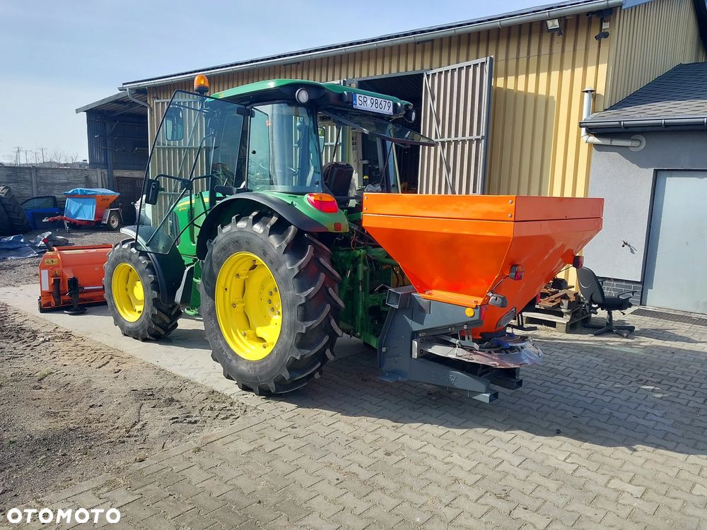 John Deere 5070M - 20