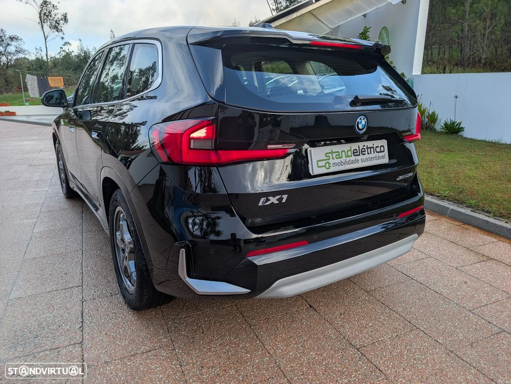 BMW iX1 xDrive30 xLine - 5