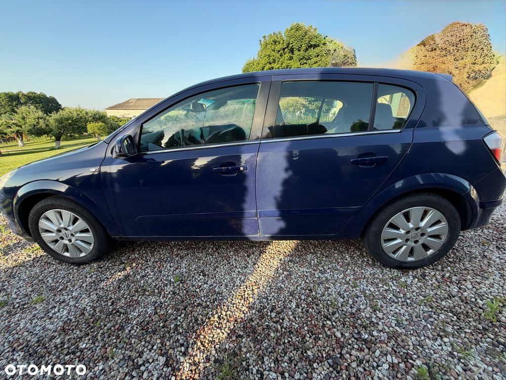 Opel Astra 1.8 Automatik - 2