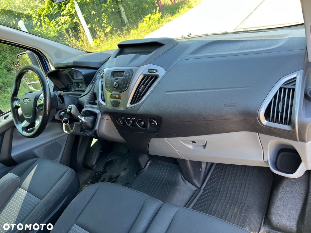 Ford Transit Custom 290 L2H1 Limited - 27