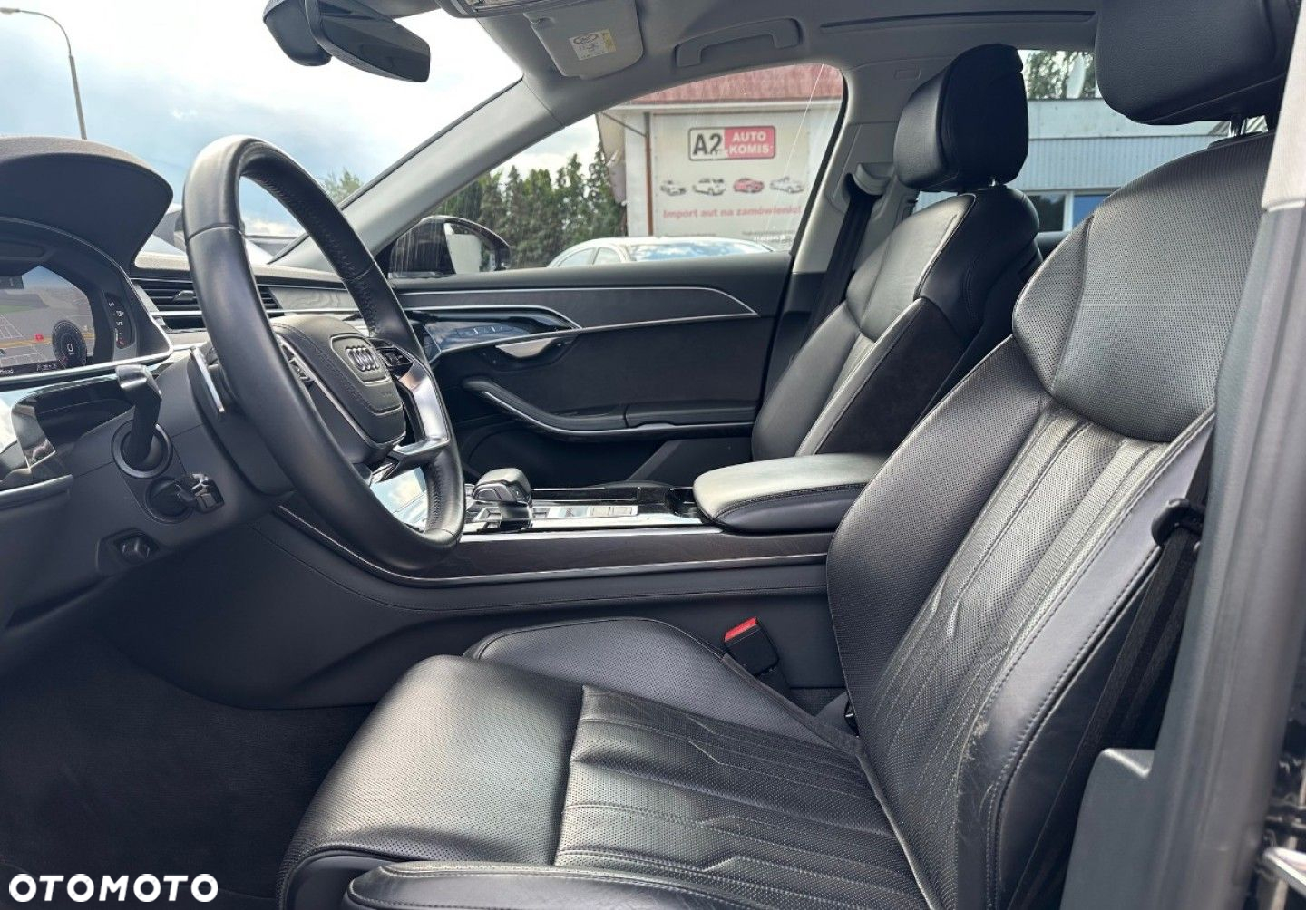 Audi A8 - 10