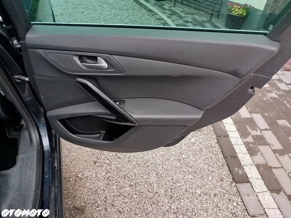 Peugeot 508 BlueHDi 180 EAT6 Stop&Start GT - 17
