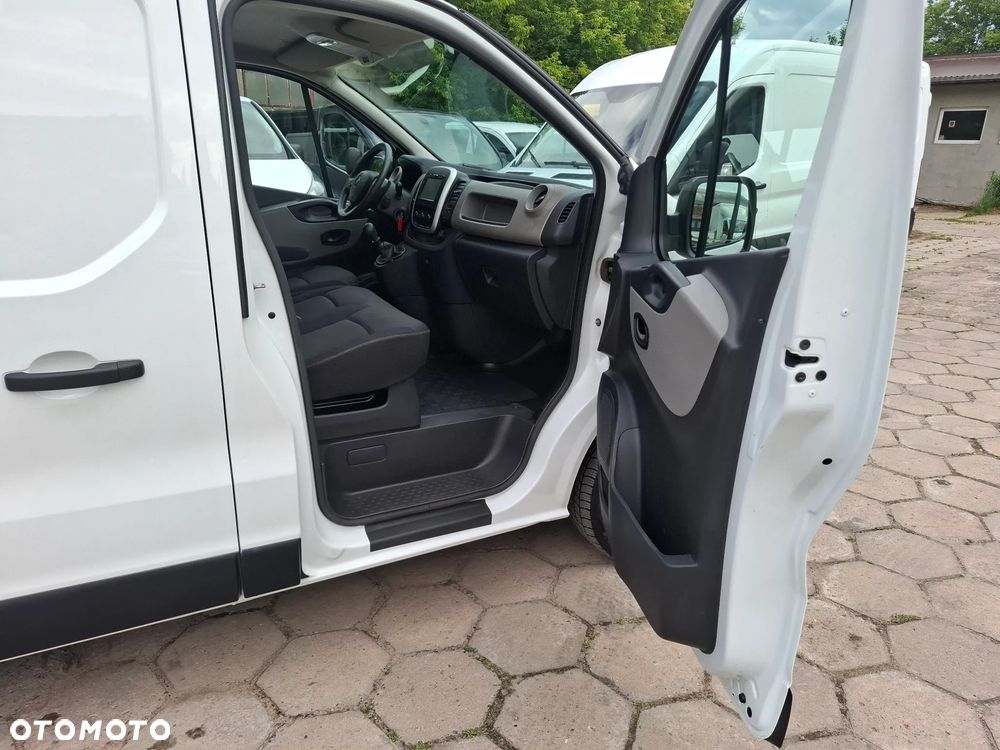 Renault Trafic Klima 3osobowy POJEDYNCZE TURBO Faktura VAT 23% - 16