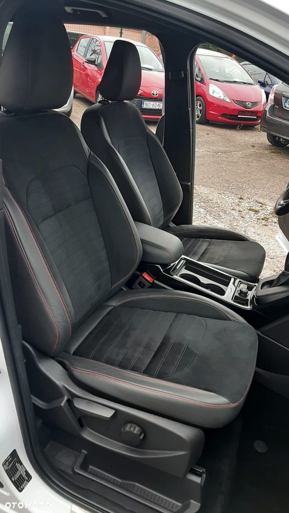 Ford Kuga 2.0 TDCi 4x4 ST-Line - 20