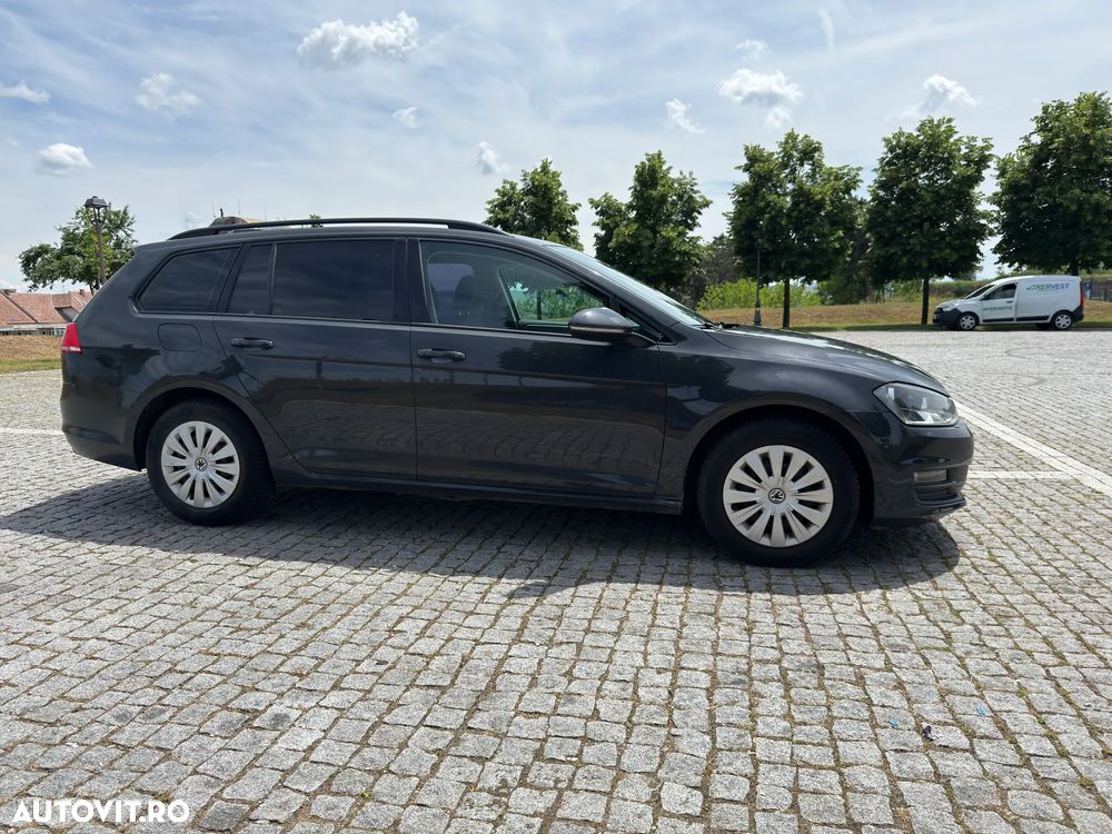 Volkswagen Golf 1.2 TSI BMT Comfortline - 4