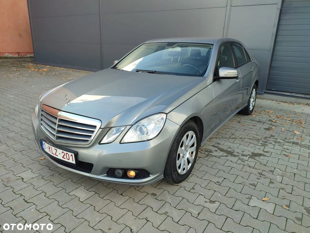 Mercedes-Benz Klasa E ver-200-cdi-classic - 8
