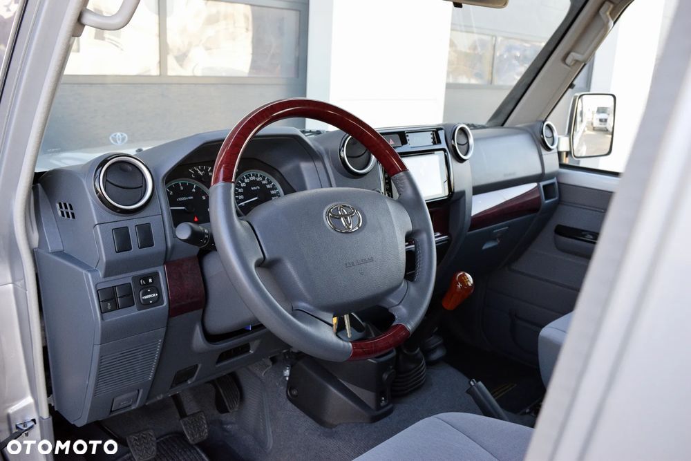 Toyota Land Cruiser 2022