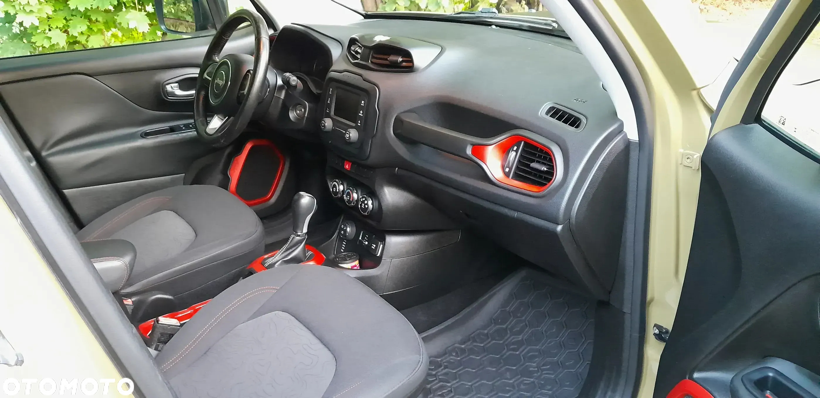 Jeep Renegade - 9