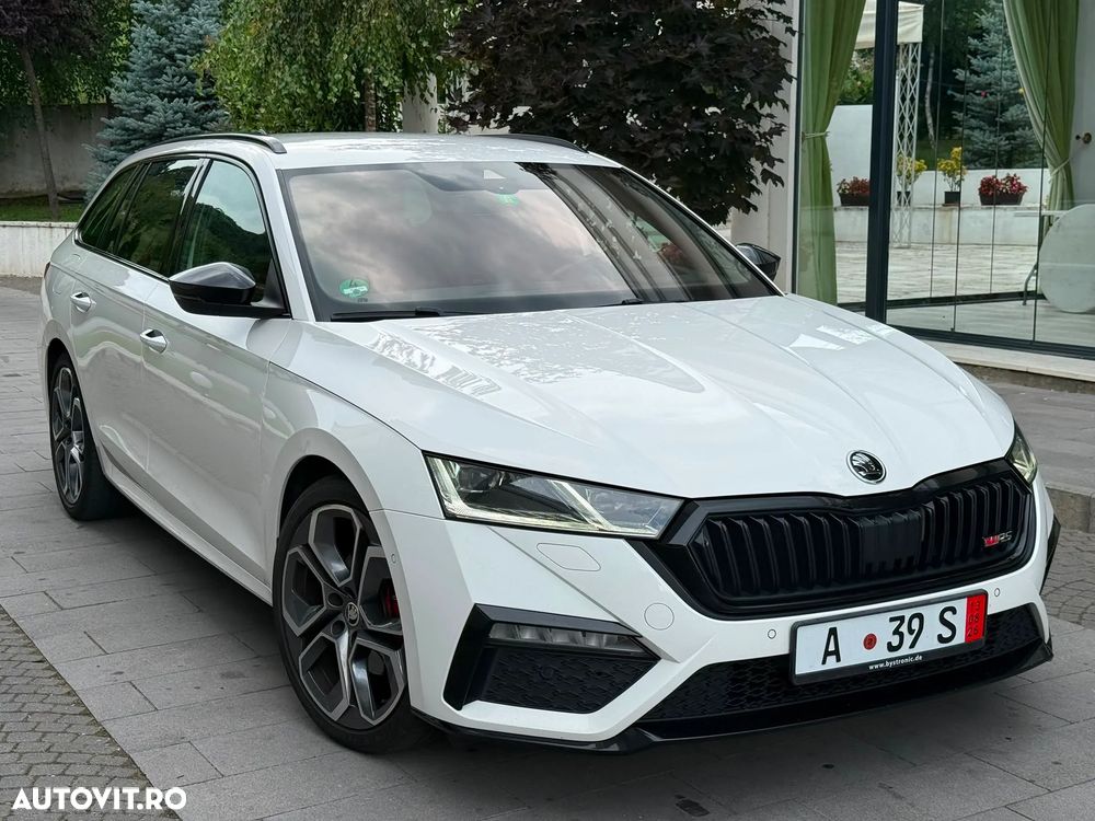 Skoda Octavia 2.0 TDI DSG RS Plus - 37