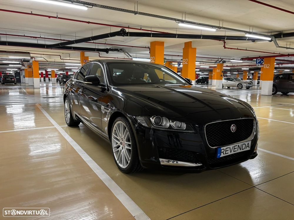 Jaguar XF 20d Aut. Prestige - 11