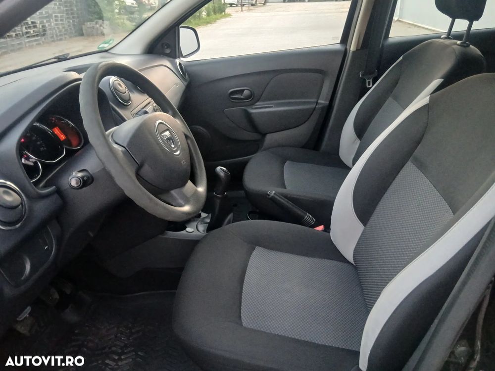 Dacia Logan - 10