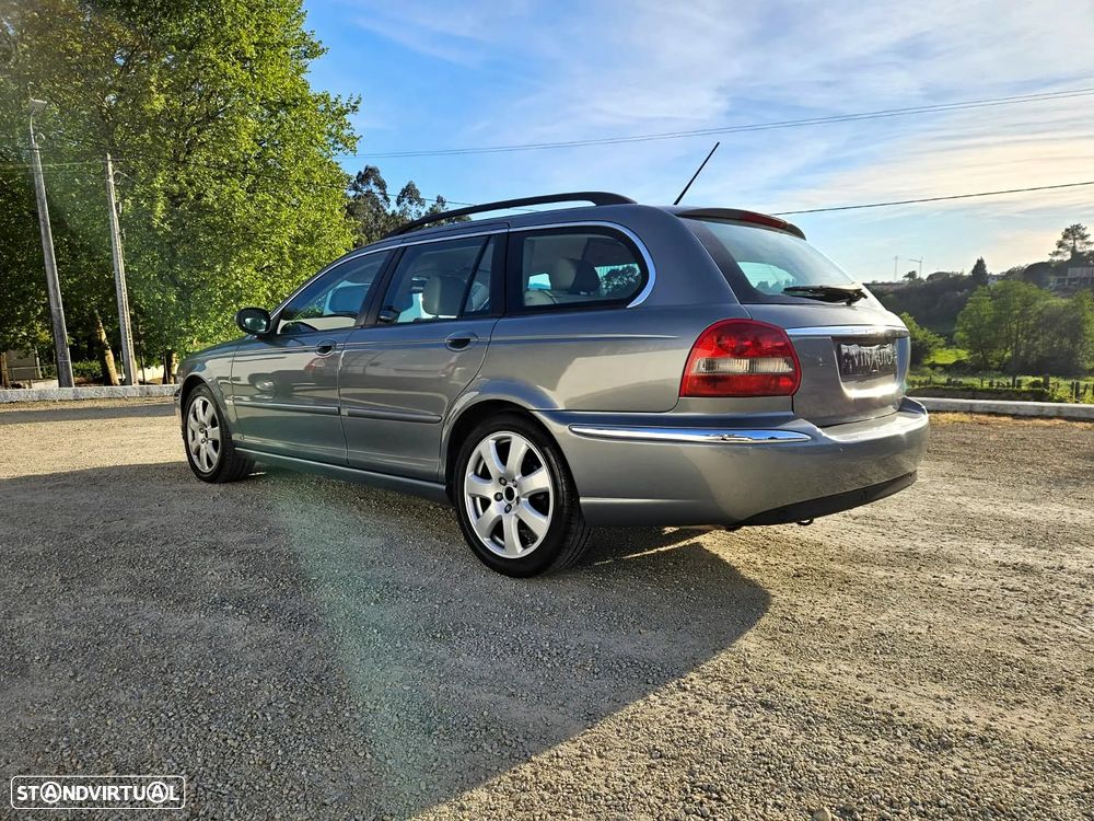 Jaguar X-Type - 11