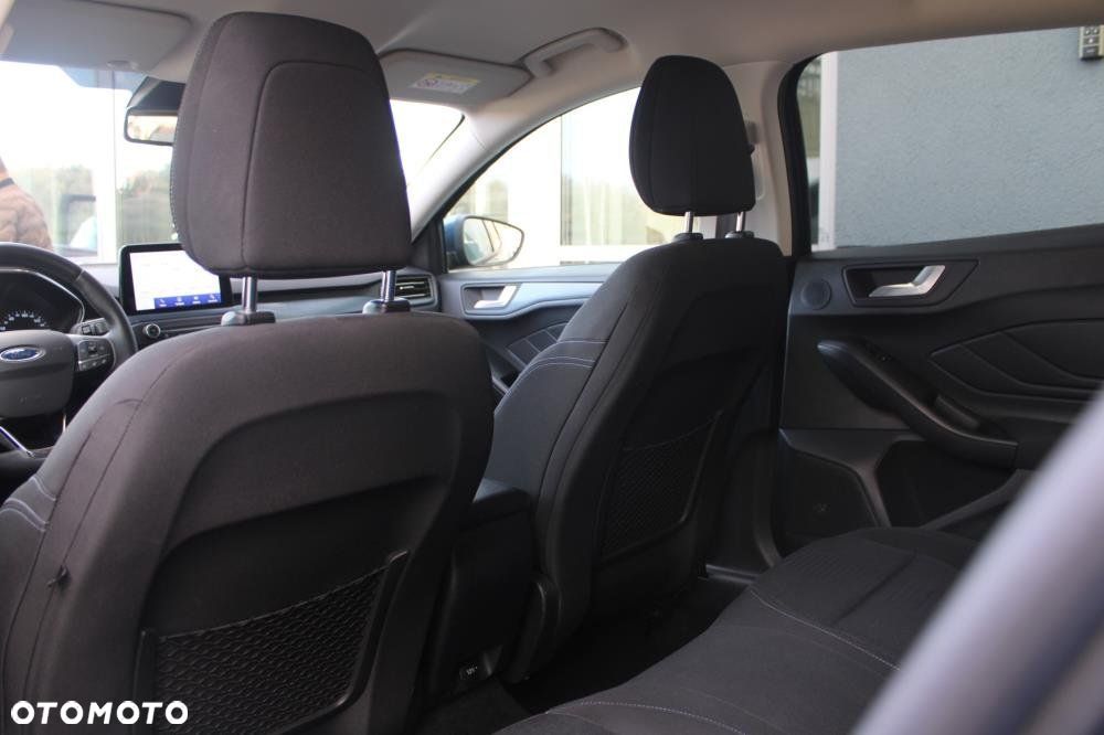 Ford Focus - 11