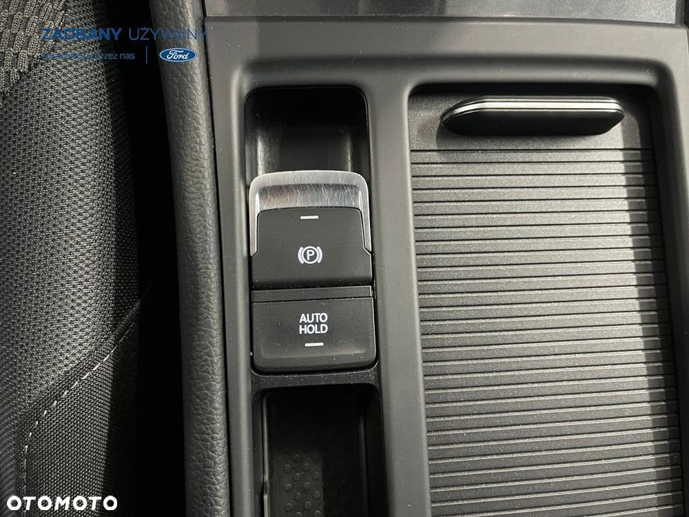 Volkswagen Golf VII 1.6 TDI BMT Comfortline - 22