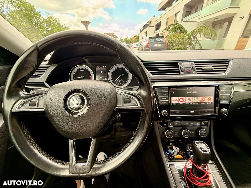 Skoda Superb 2.0 TDI DSG L&K - 10