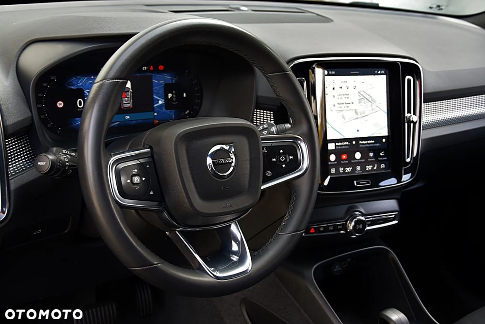 Volvo XC 40 B4 Core - 13