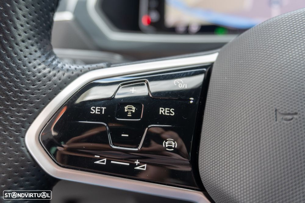 VW Tiguan 1.4 TSI eHybrid R-Line DSG - 20