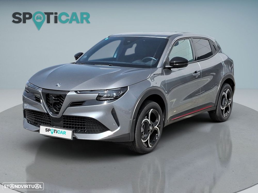 Alfa Romeo Junior 1.2 Speciale eDCT6 - 1