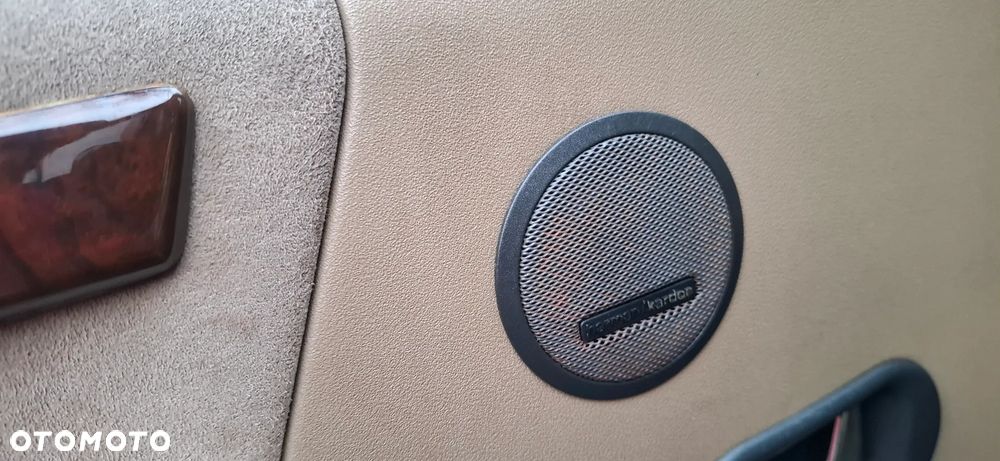 Land Rover Discovery - 23