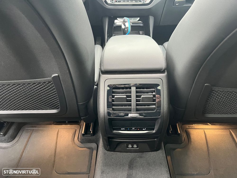 BMW iX3 Inspiring - 60