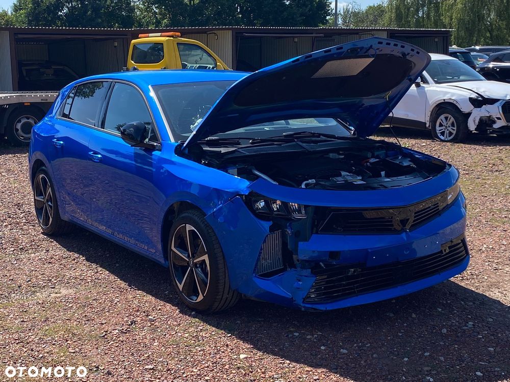 Opel Astra VI 1.2 T GS S&S - 9