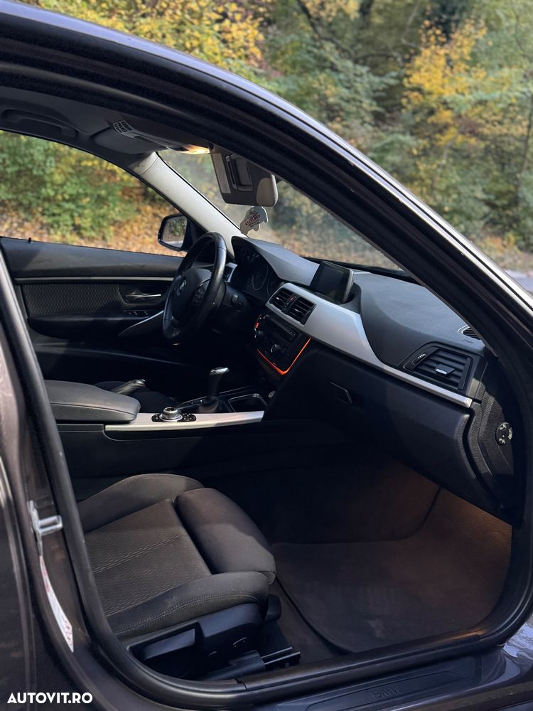 BMW Seria 3 318d - 7