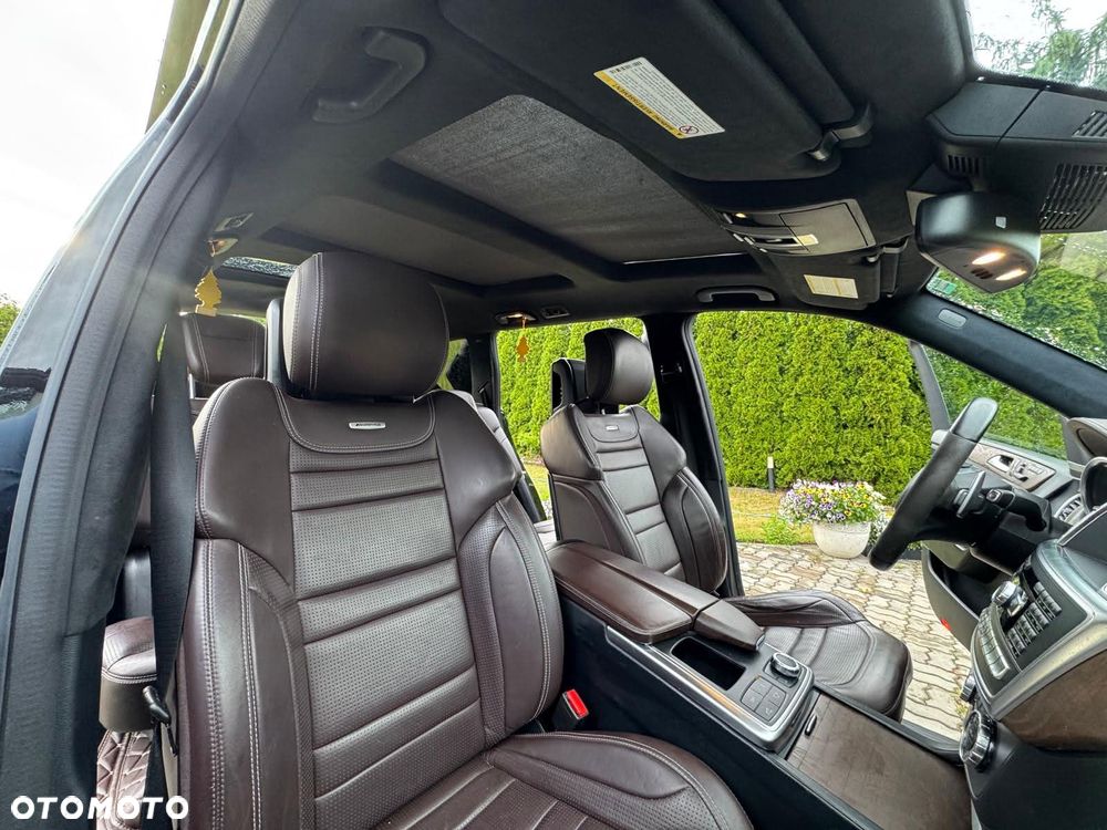 Mercedes-Benz GL - 12