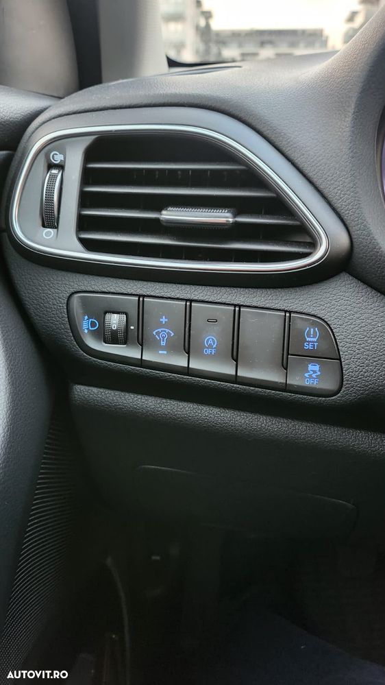 Hyundai i30 1.5 110CP 5DR M/T Comfort - 5
