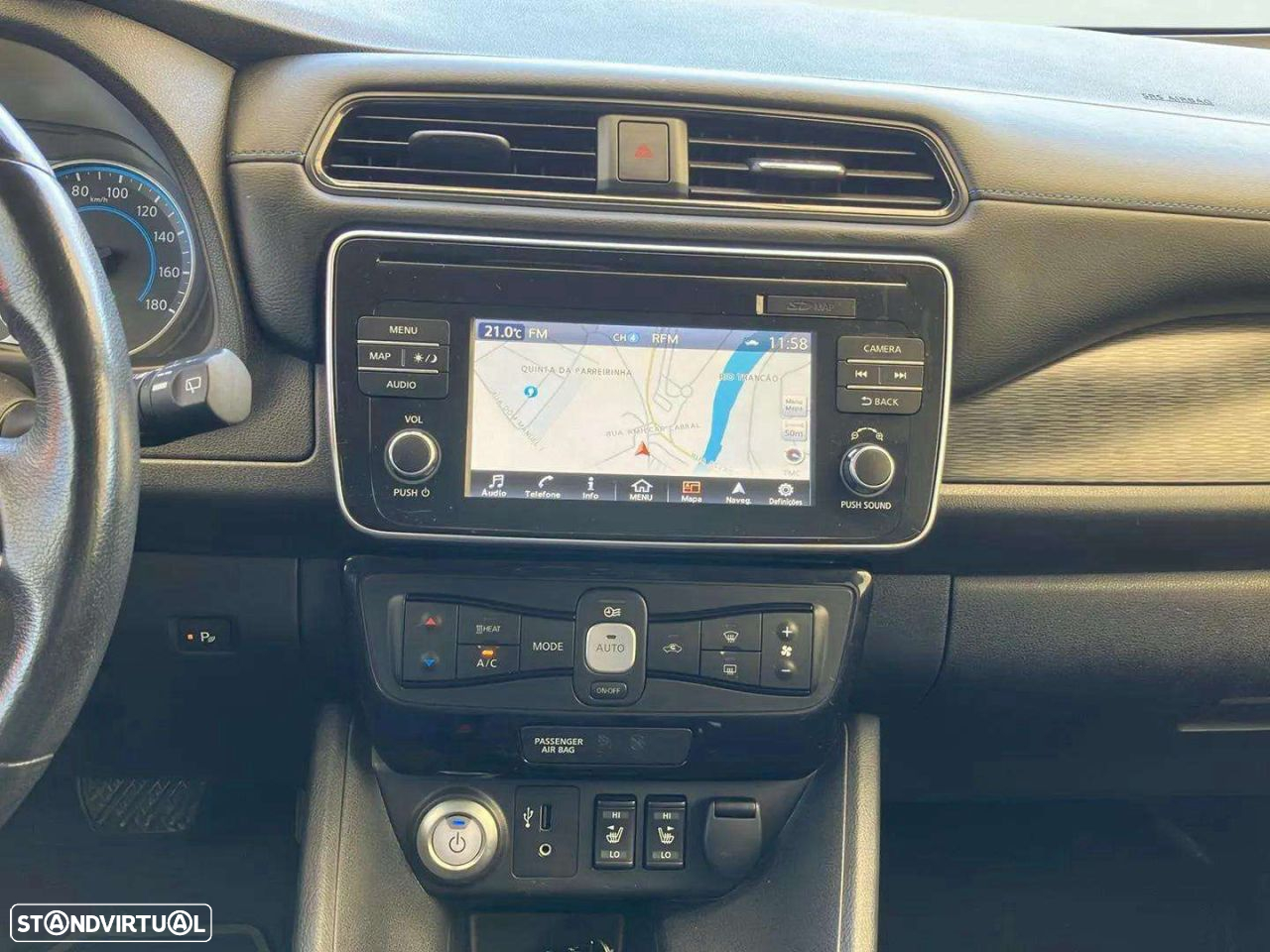 Nissan Leaf N-Connecta - 12