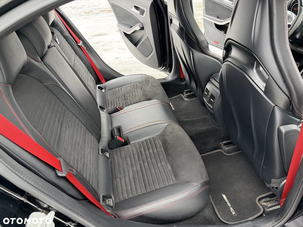 Mercedes-Benz Klasa A AMG 45 4Matic AMG Speedshift 7G-DCT - 9