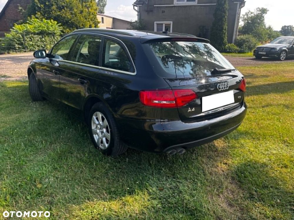 Audi A4 Avant 2.0 TDI DPF Ambition - 3