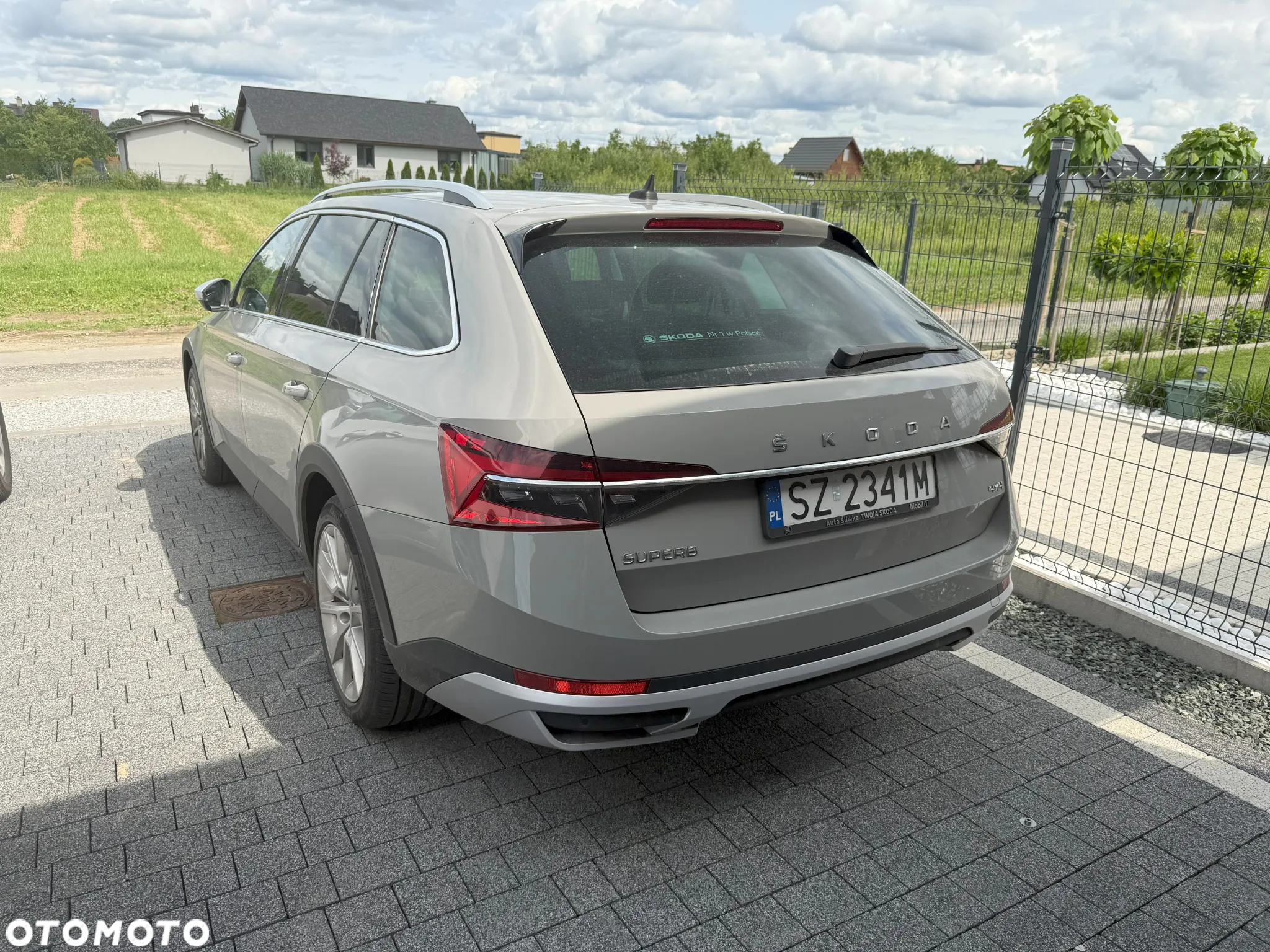 Skoda Superb 2.0 TSI 4x4 Scout DSG - 4
