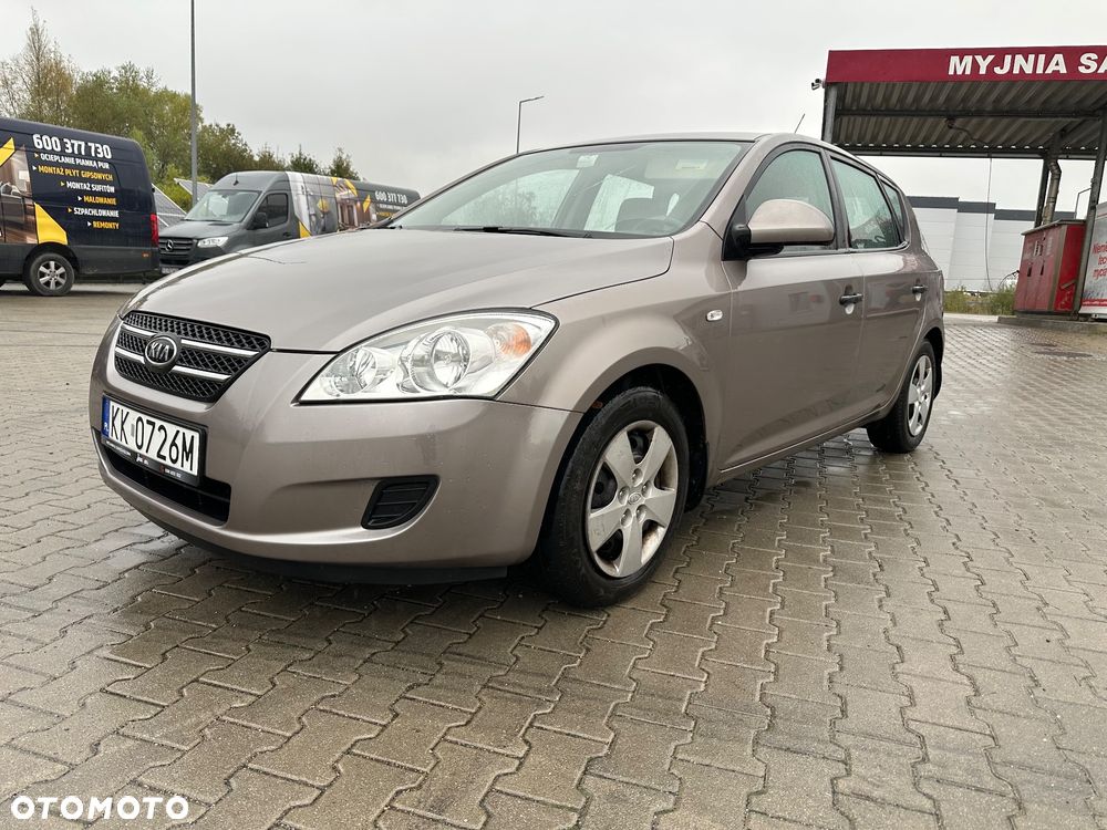 Kia Ceed Cee'd 1.4 Comfort - 2
