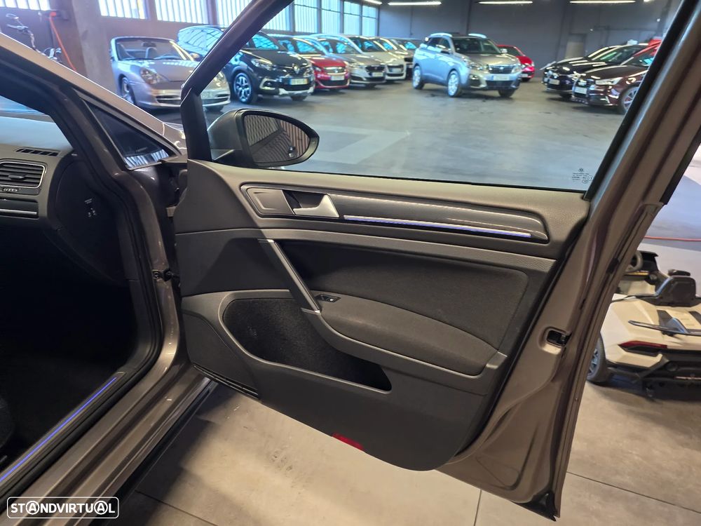 VW Golf 1.4 GTE Plug-In-Hybrid DSG - 19