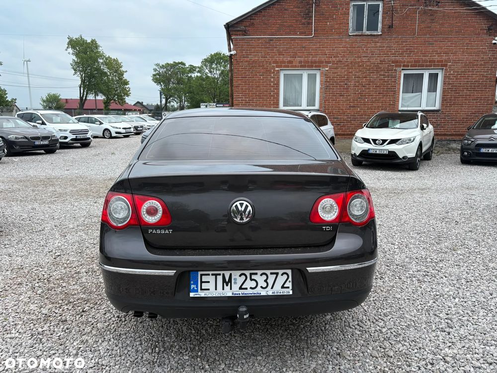 Volkswagen Passat 1.9 TDI DPF Comfortline - 6