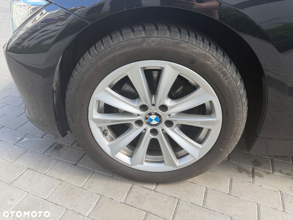 BMW Seria 3 - 16
