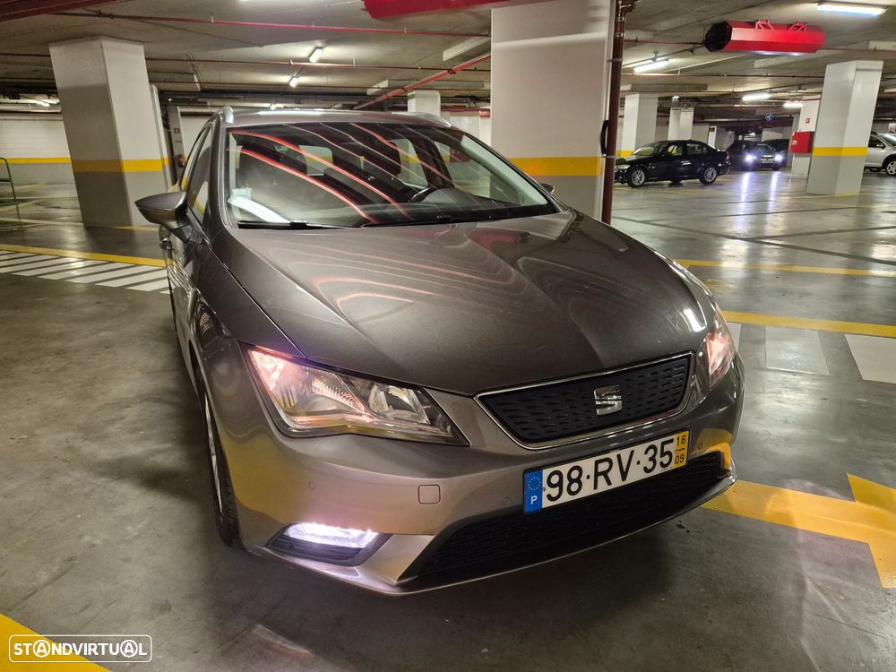 SEAT Leon ST 1.6 TDI Style Ecomotive - 6