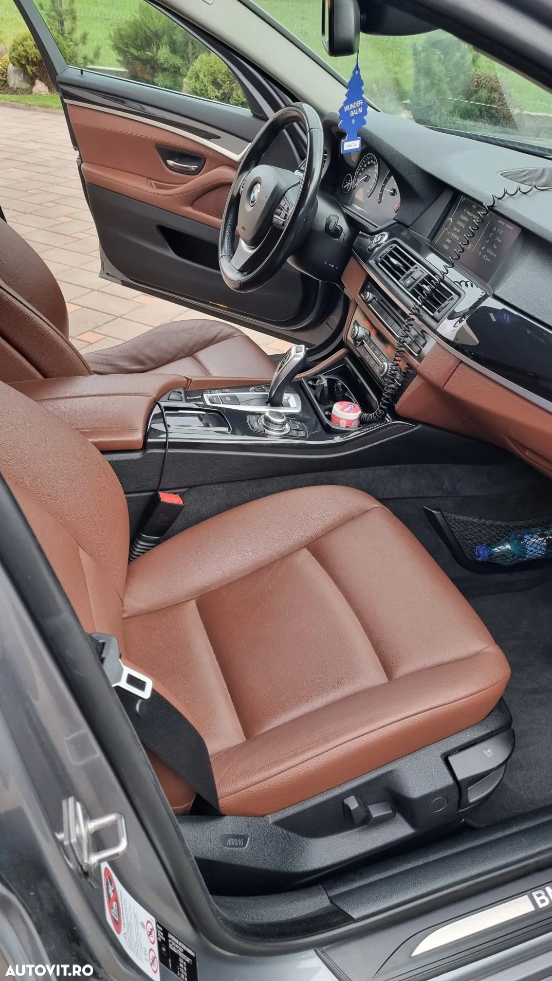 BMW Seria 5 525d xDrive Aut. - 9