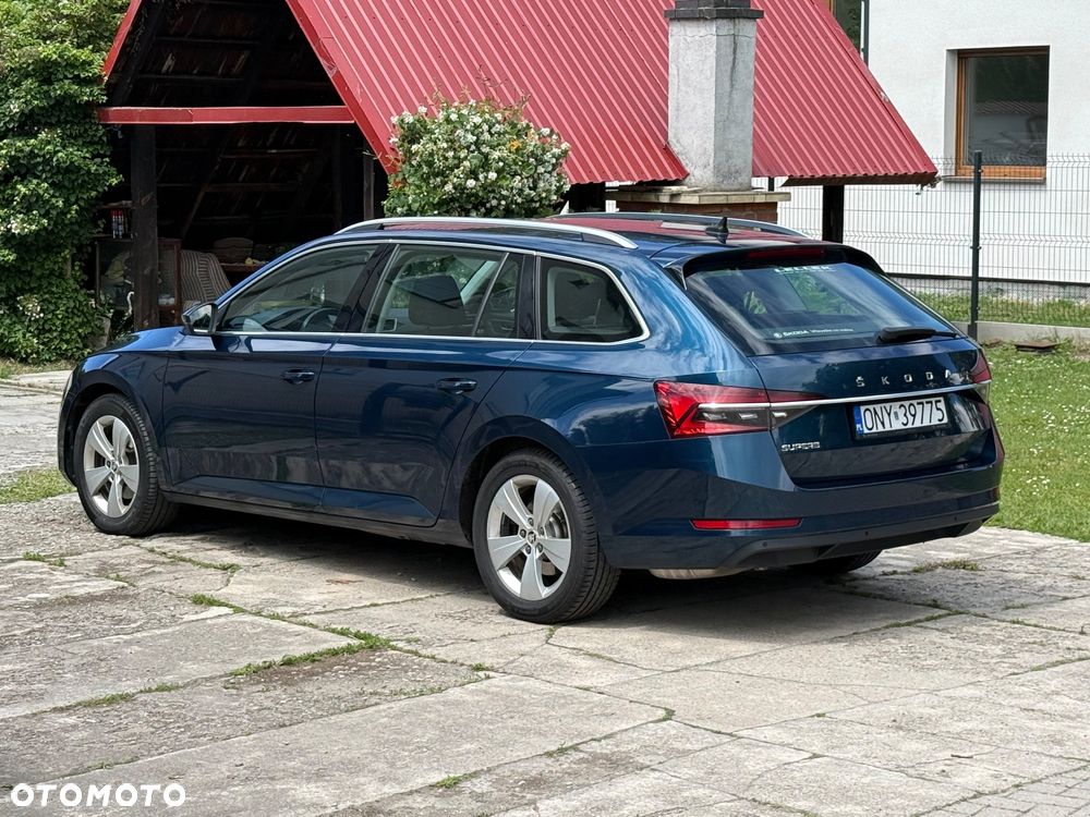 Skoda Superb 2.0 TSI Ambition DSG - 9