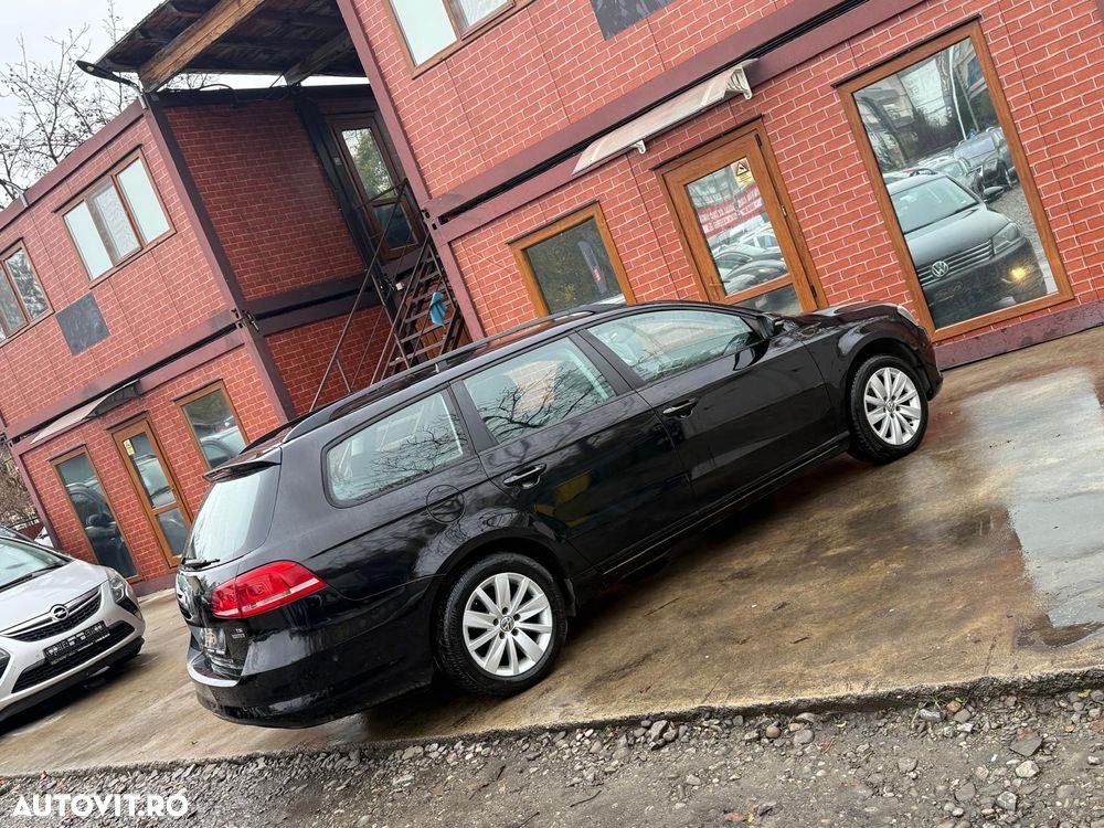 Volkswagen Passat - 35